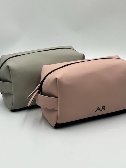 Matte Washbag - sweetassistant