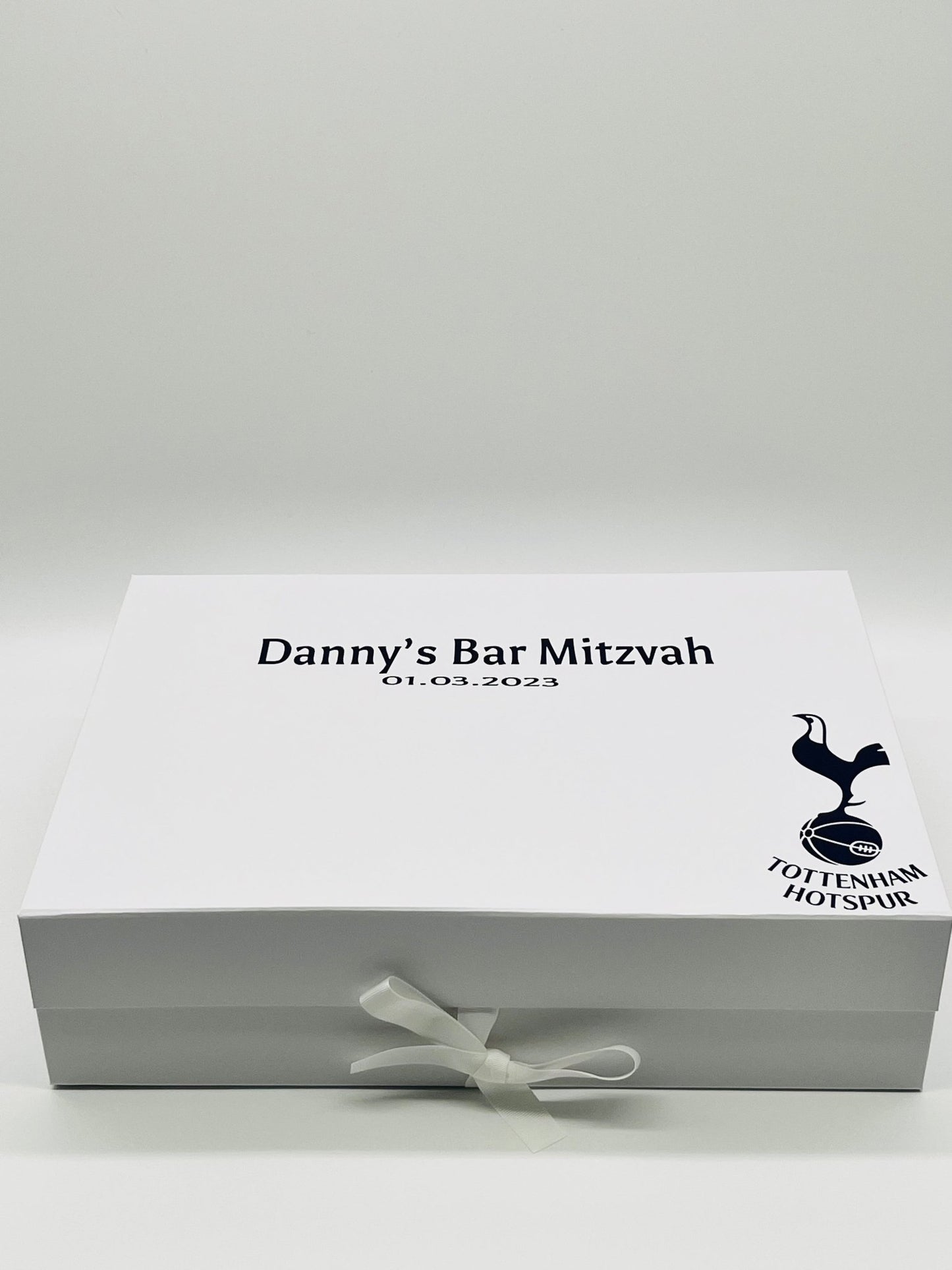 Personalised Gift Box Size 3 - sweetassistant